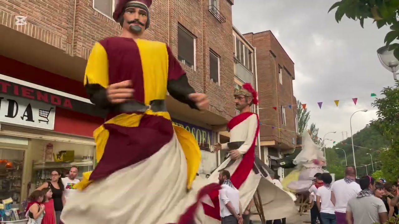 Gigantes de arre en fiestas de 2025