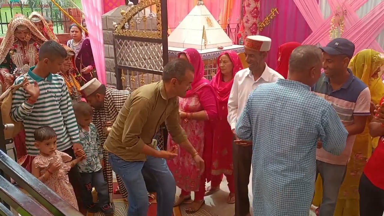 Mama G ki  welcome एंट्री