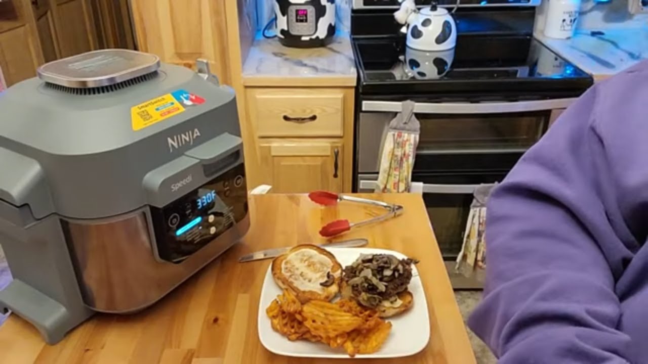 Mushroom burgers with the ninja Speedi