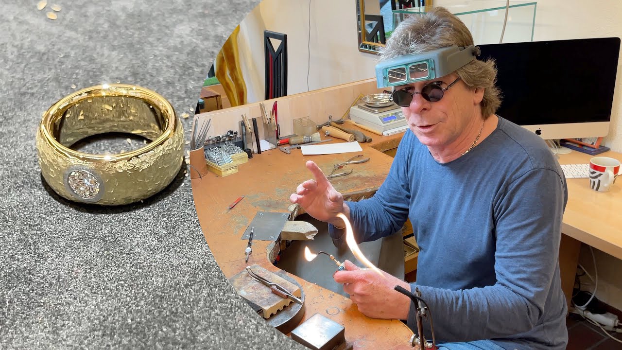 Goldschmied Richard Duhn schmiedet einen Goldring mit 💎 ! | Lehrerschmidt