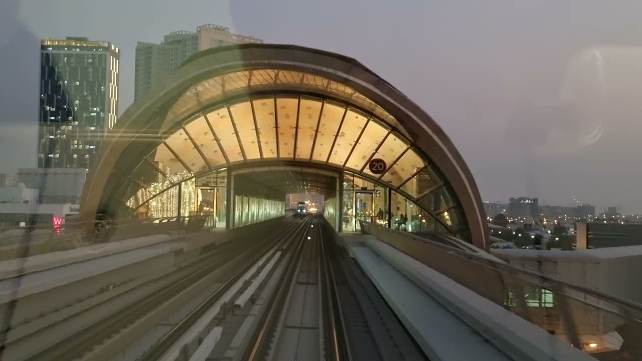 7pm Dubai metro ride: Dubai International Airport Terminal 3 to Dubai Marina Sobha Realty Metro Stn