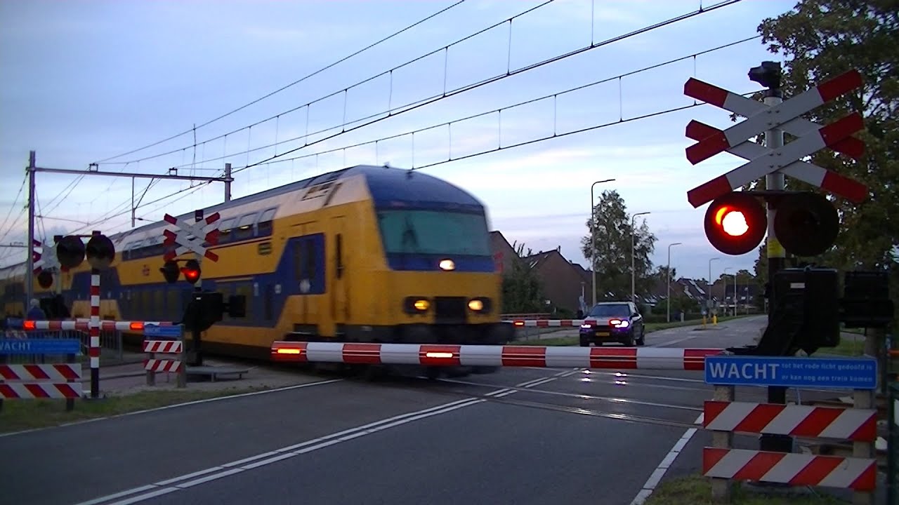Spoorwegovergang Zwolle // Dutch railroad crossing // 2023 Update