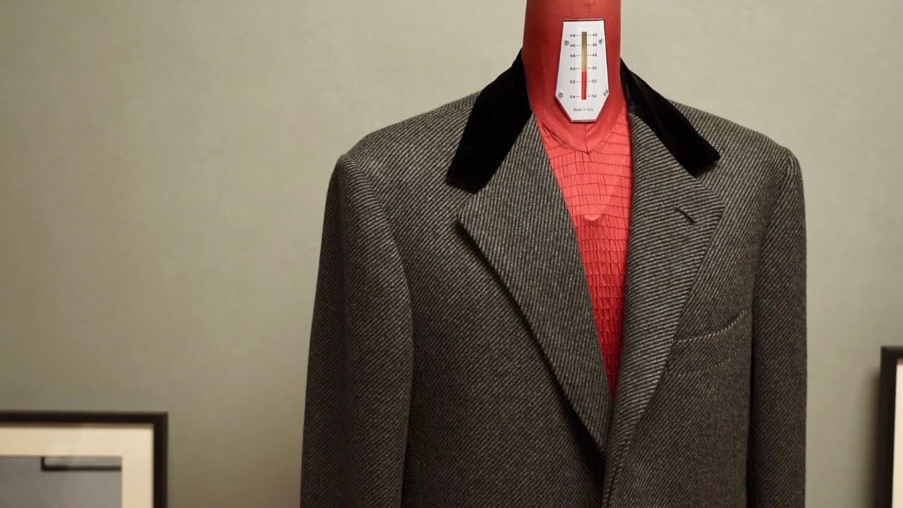 Creating a bespoke coat using Brio’s exclusive pure cashmere fabric.