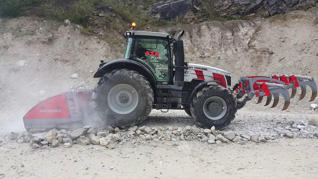 PTH Crusher 2500HD & PTH Ripper auf Grantigestein