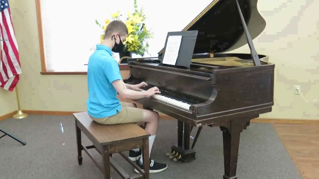 Grayson Schmitz - Bach, Prelude in G major