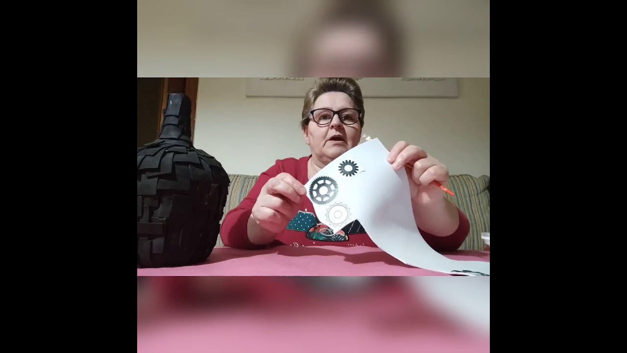 Reciclamos una garrafa de cristal con la técnica del 
