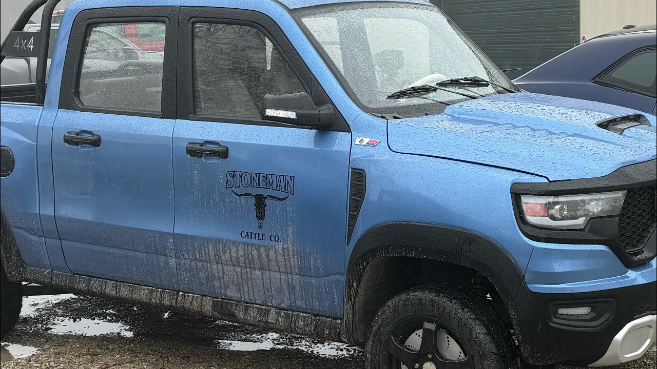 Checkout the Electruck Rodeo see the new KBW-4 in action.  #4x4 #electriccar #keyu #zeroemissions