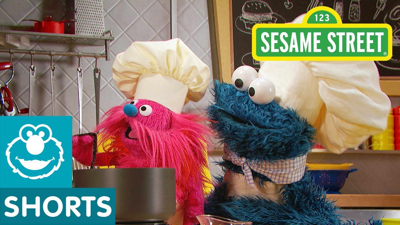 Sesame Street: How to Make Pup-sicle Doggie Treats! | Cookie Monster's Foodie Truck