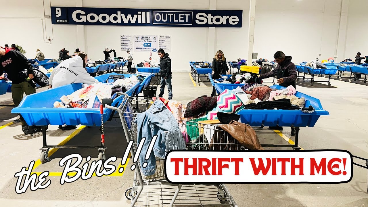 $28 for a full cart! ~ THRIFTING the GOODWILL BINS in Calgary Alberta! #thriftwithme