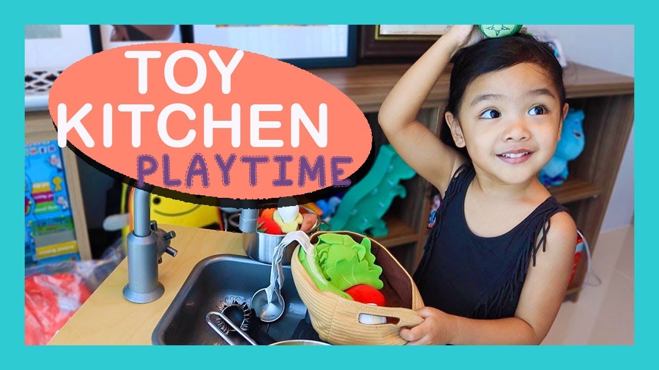 Duktig Toy Kitchen Playtime / Pretend Kitchen // Kerrigan Wintour