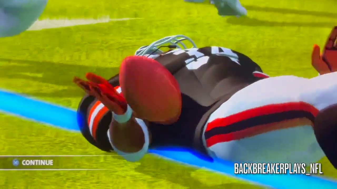 THIS OLINE STILL STINKS & HOW DID I GET FOLDED?!?  | Backbreaker Season Mode Clips