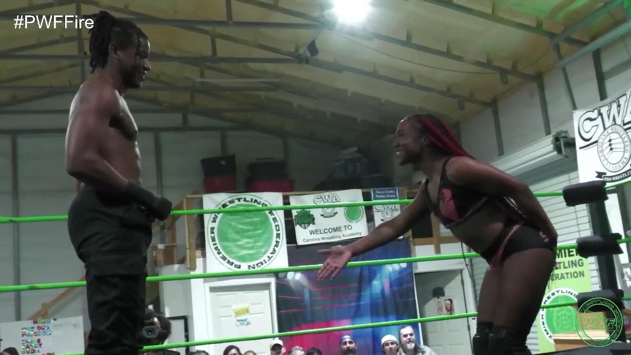 Jada Stone vs Maurice Moss - #PWFFire