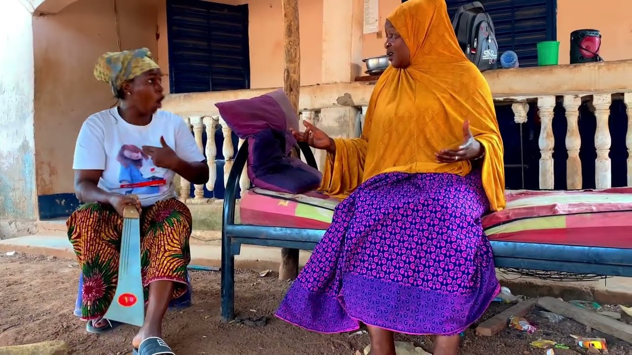 POTHIOL - Maman Ambiance dans Youpmira kiloty ko soutoura Théâtre Guinéen Peulh 2023