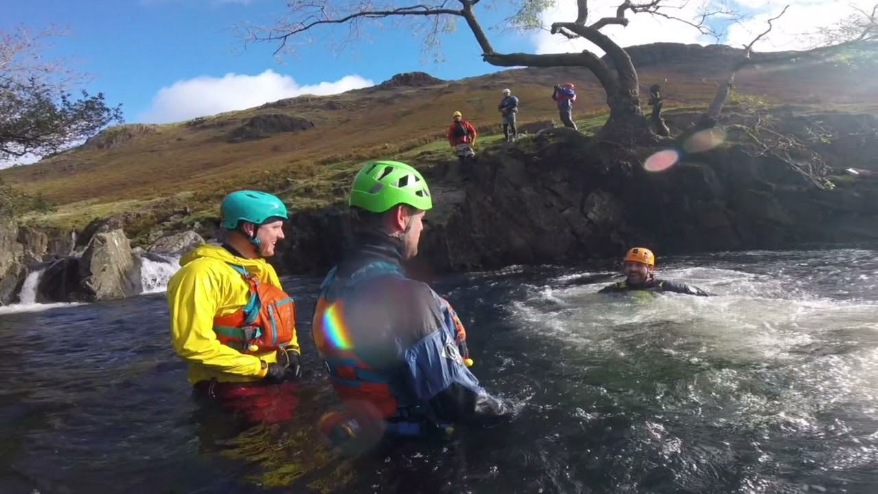Canyoning at Esk Gorge