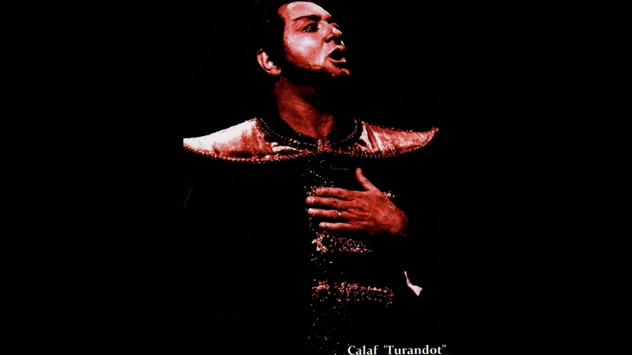 Donald Smith sings 