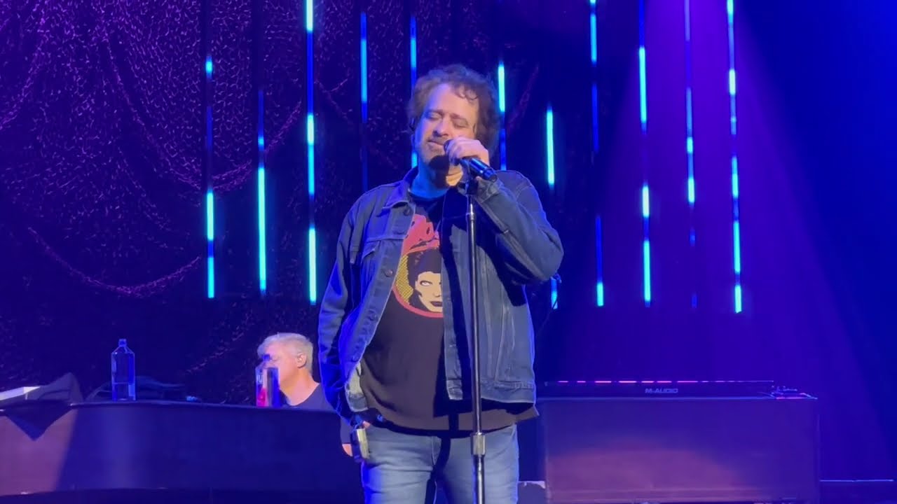 Counting Crows - Holiday in Spain (Houston 08.19.23) HD