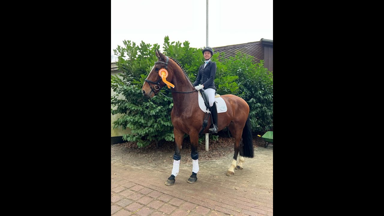 Sieg L-Dressur Zacharia & Lina 02-2023 in Bremen