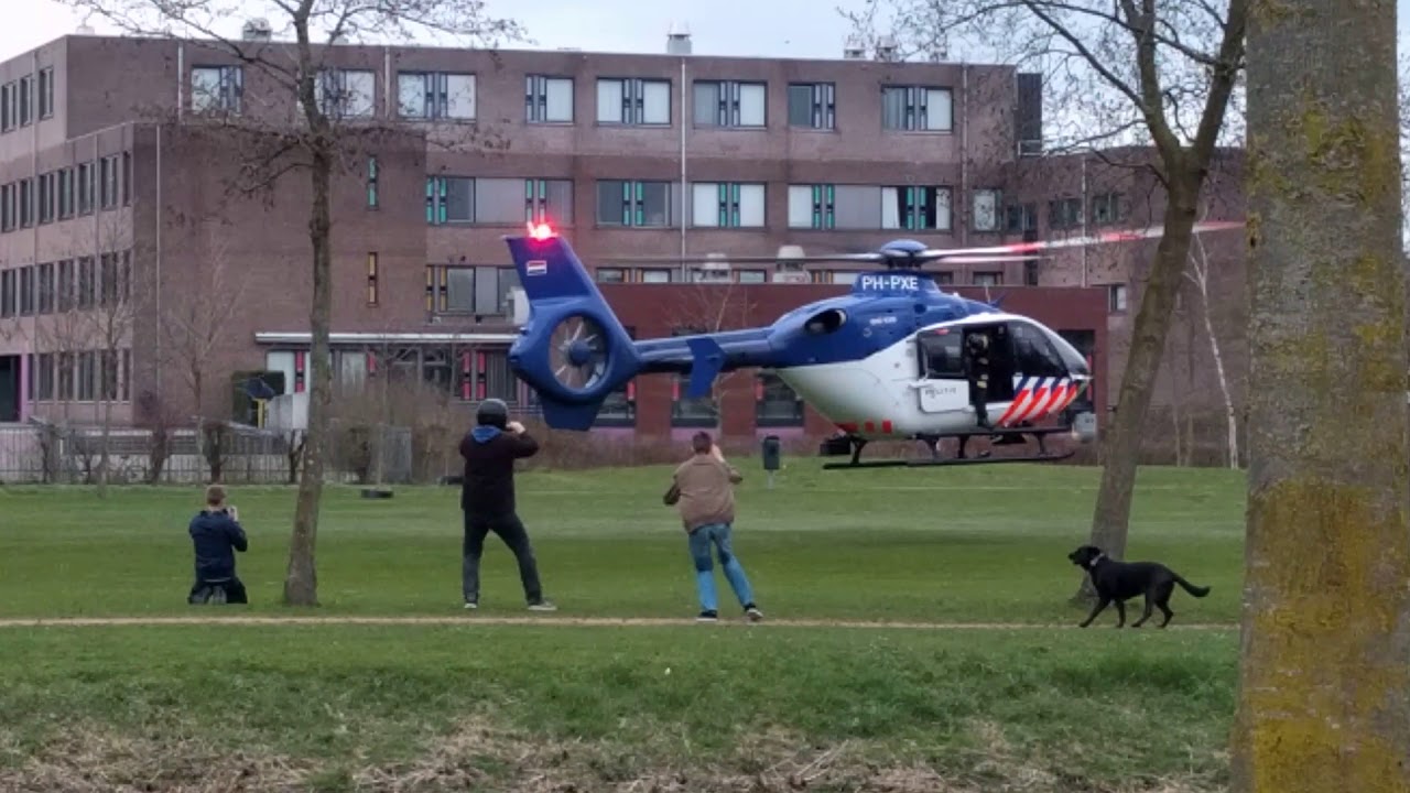 Politie helicopter landing Holtgesbroek, Nijmegen - schiet incident Leuvensbroek vlakbij