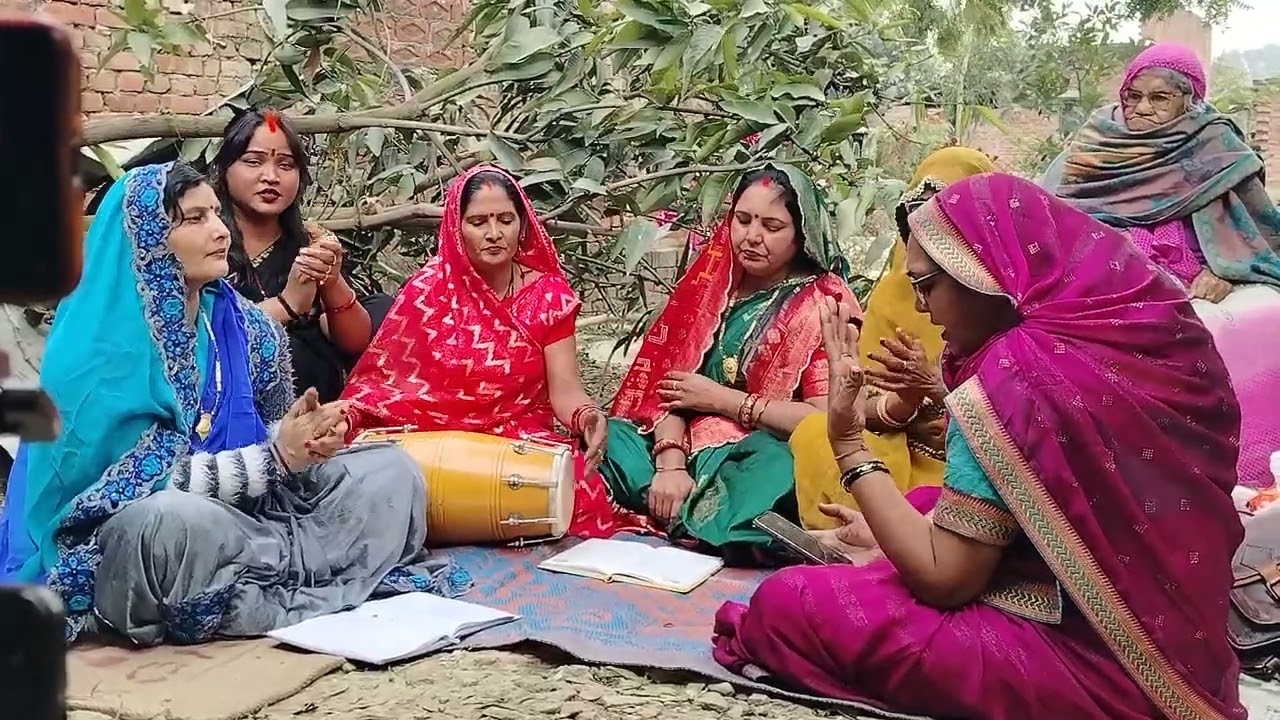 माता जी के गीत कैसे लगा कमेंट में जरूरबताना