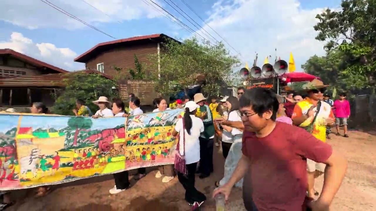 แห่ผะเหวด เข้าเมือง  บ้านสร้างหลวง อำเภอเพ็ญ จ.อุดรธานี ม่วนหลาย #กลองยาวพระเจ้าใหญ่ไชยเชษฐา