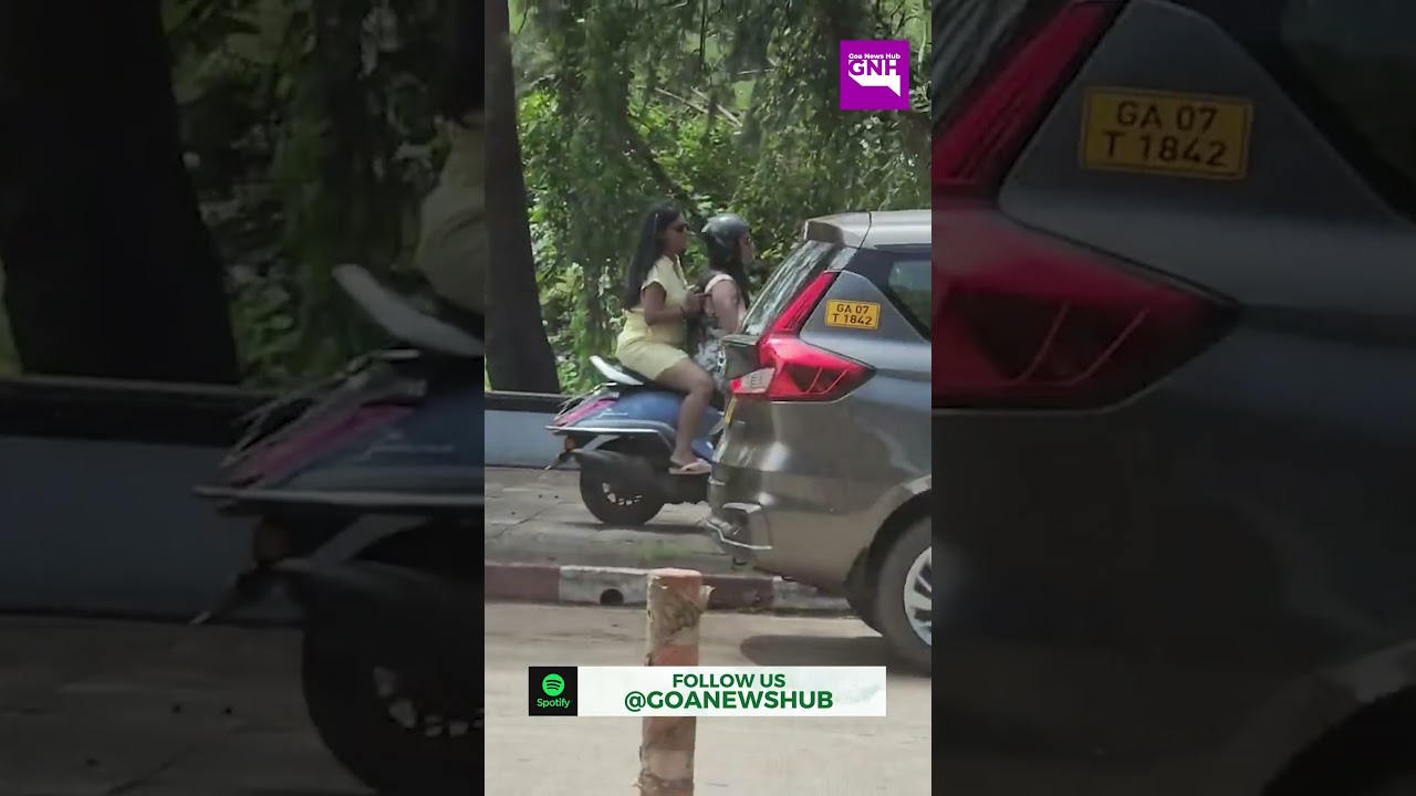Tourists caught riding bikes on footpaths. #Goa #TrafficViolation #PedestrianSafety