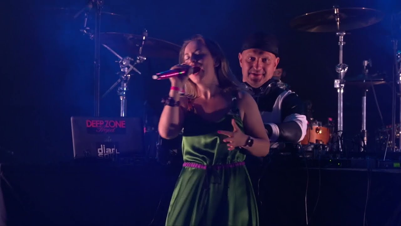 DEEP ZONE & Aiya -  Влизам в теб (Live @ Spice Music Festival 2022 - DEEP ZONE All Stars)