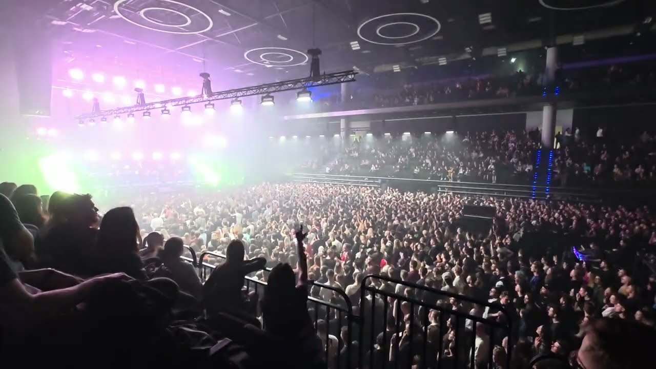 Apashe - RIP (Prague 6.2.26)
