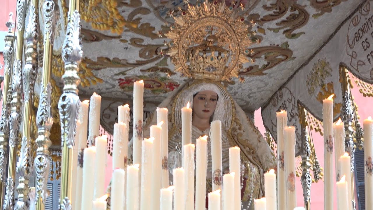 Salida Extraordinaria Virgen de la Victoria Granada 2015