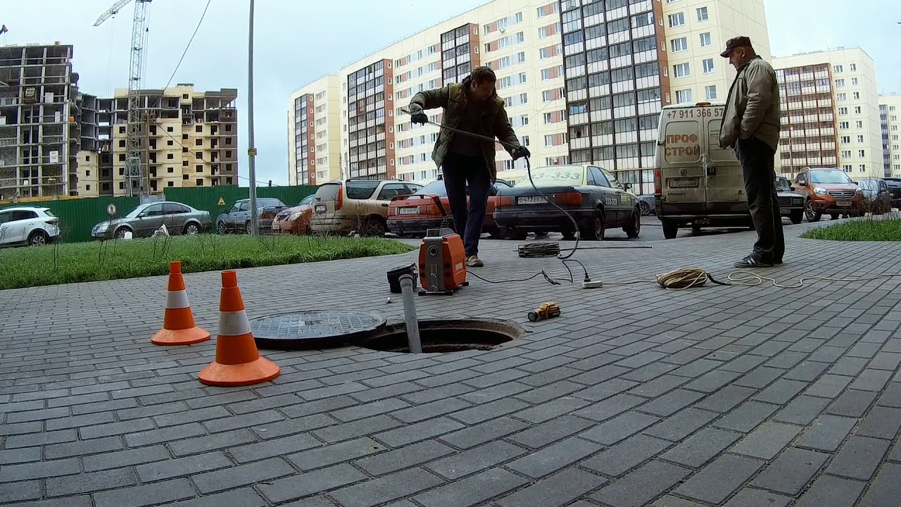 Механическая прочистка канализации в новостройке.(45) Секционная прочистная машина REKON R-150