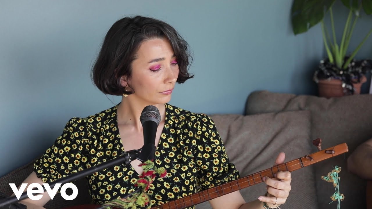 Burcu Yeşilbaş - Ay Açılsa