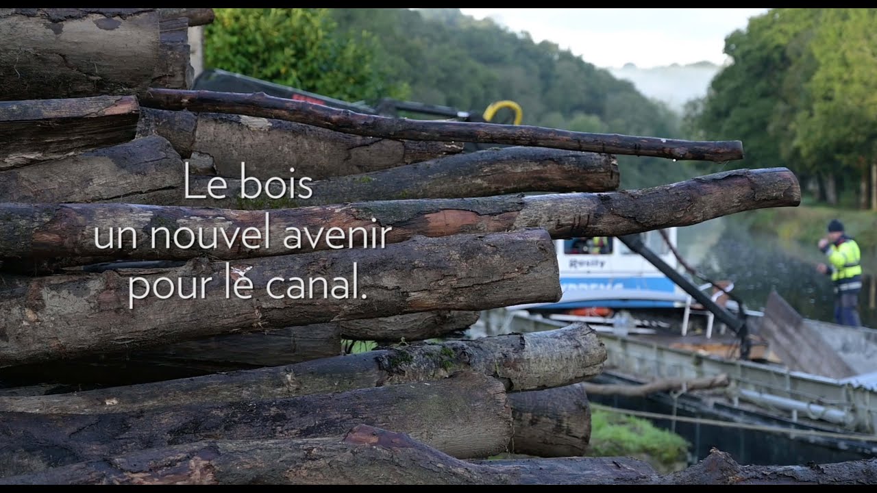 Péniche Rosily : Le bois un nouvel avenir pour le canal de Nantes à Brest