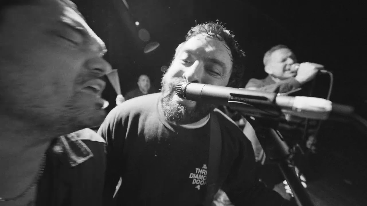I Am The Avalanche - LAUGHING AND BLEEDING (Official Music Video)