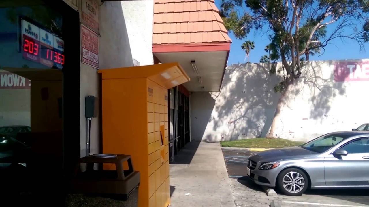 Using the Amazon Locker
