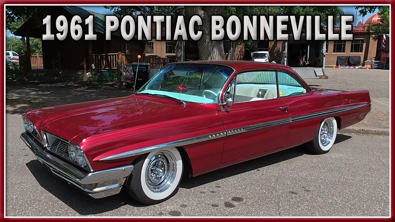 1961 Pontiac Bonneville at MSRA Back to the 50s Weekend