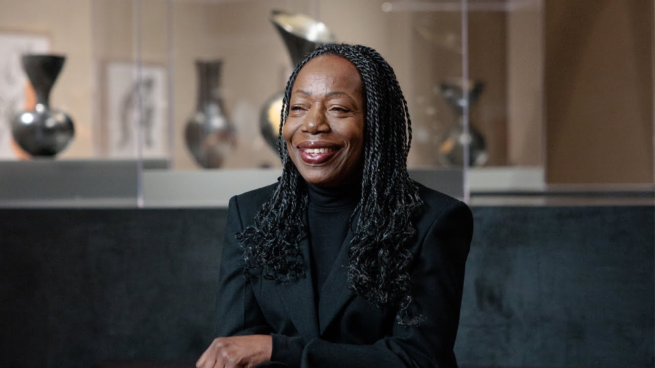 Magdalene Odundo: A Dialogue with Objects