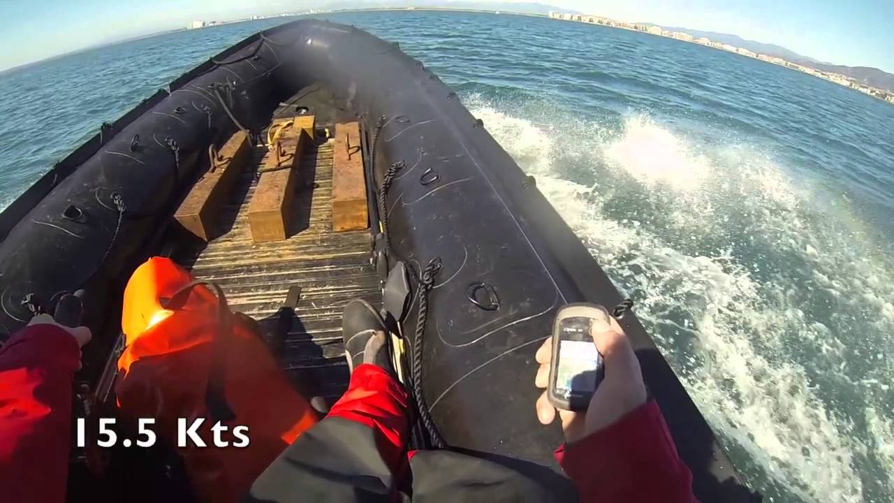 Zodiac Milpro  FC 470 polyuréthane - 30 MFE Evinrude