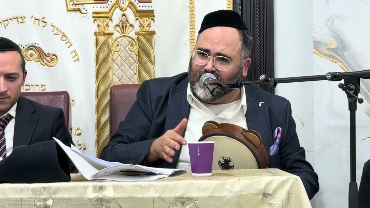 תקציר מערב שירת הבקשות ופיוט אנדלוסי עם הפייטן מני כהן בבית הכנסת מסילות התורה בהפקת בצליל ובזמר