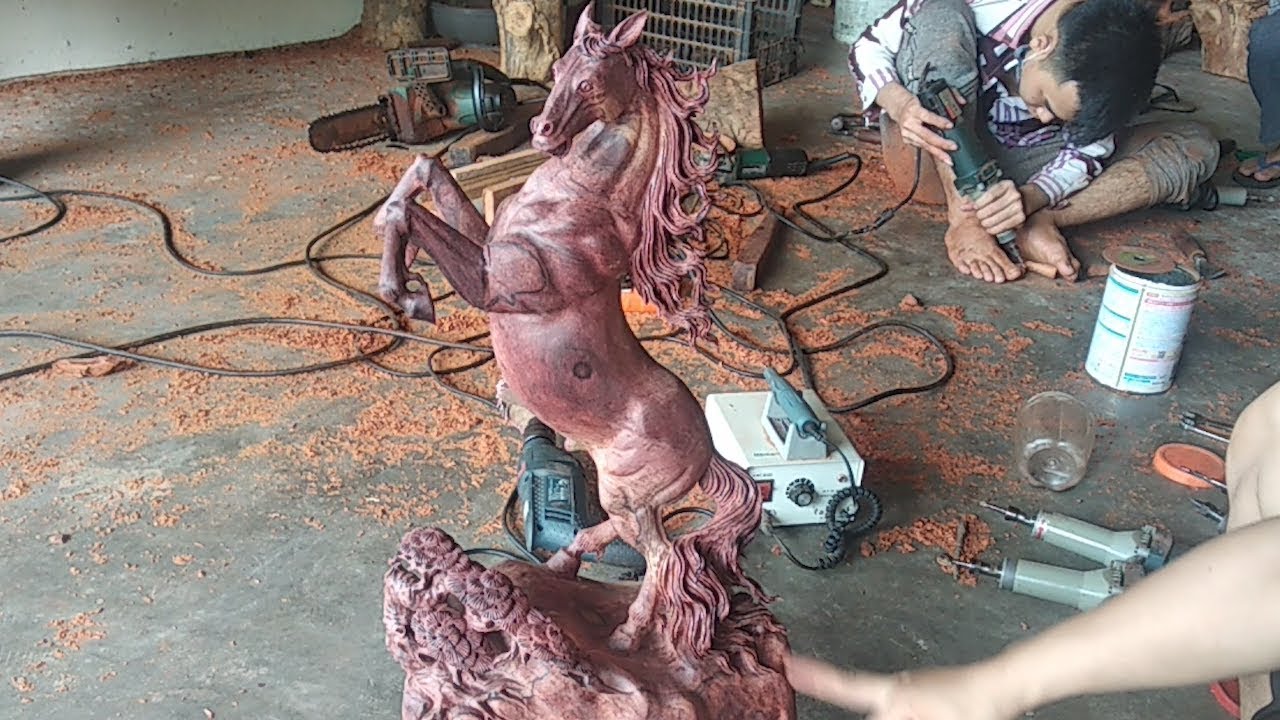 Wood carving skills and techniques, The fastest amazing wood carving skills make a horse
