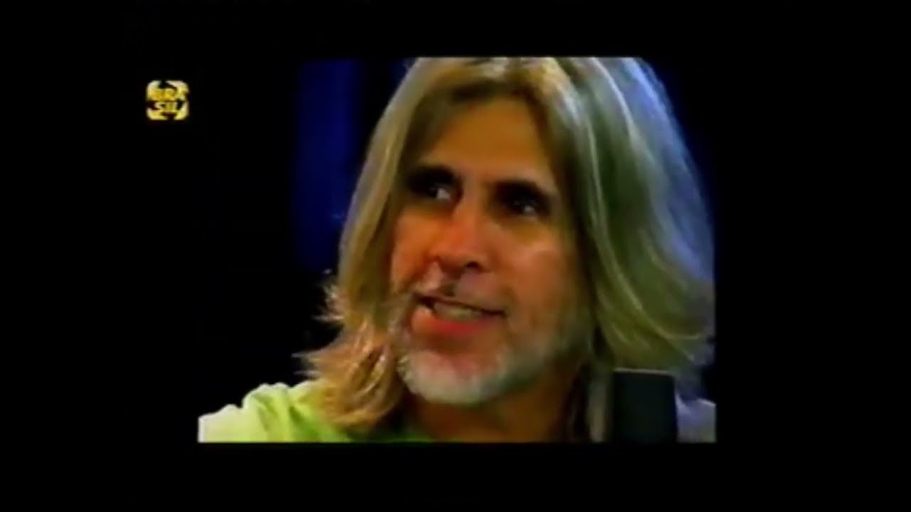 Zé Ramalho: CHÃO DE GIZ - Oswaldo Montenegro e Roberto Menescal. Do disco Um barzinho, um violão