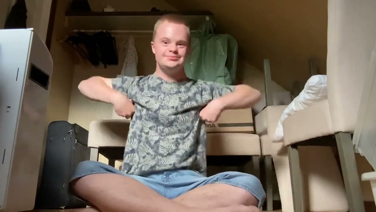 jag vill alla mina￼ YouTube ￼kanal ska rösta på mig då kan jag vinna då ska jag gå vidare till final