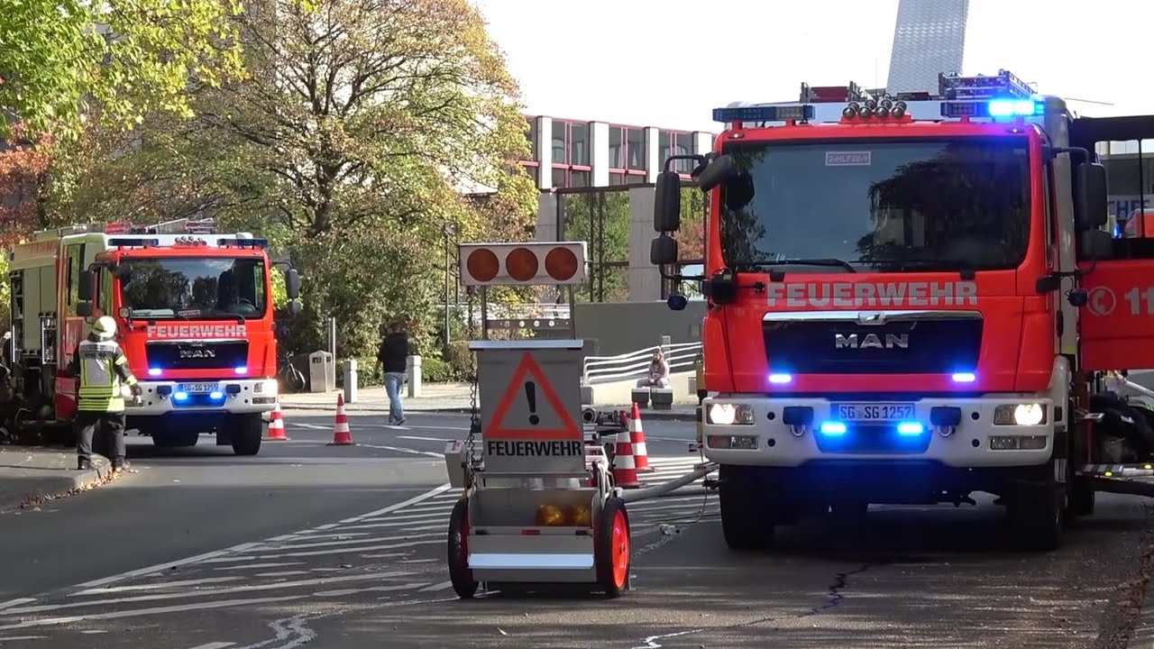 Feuer in Klinikum--20 Verletzte--Großeinsatz Feuerwehr Solingen