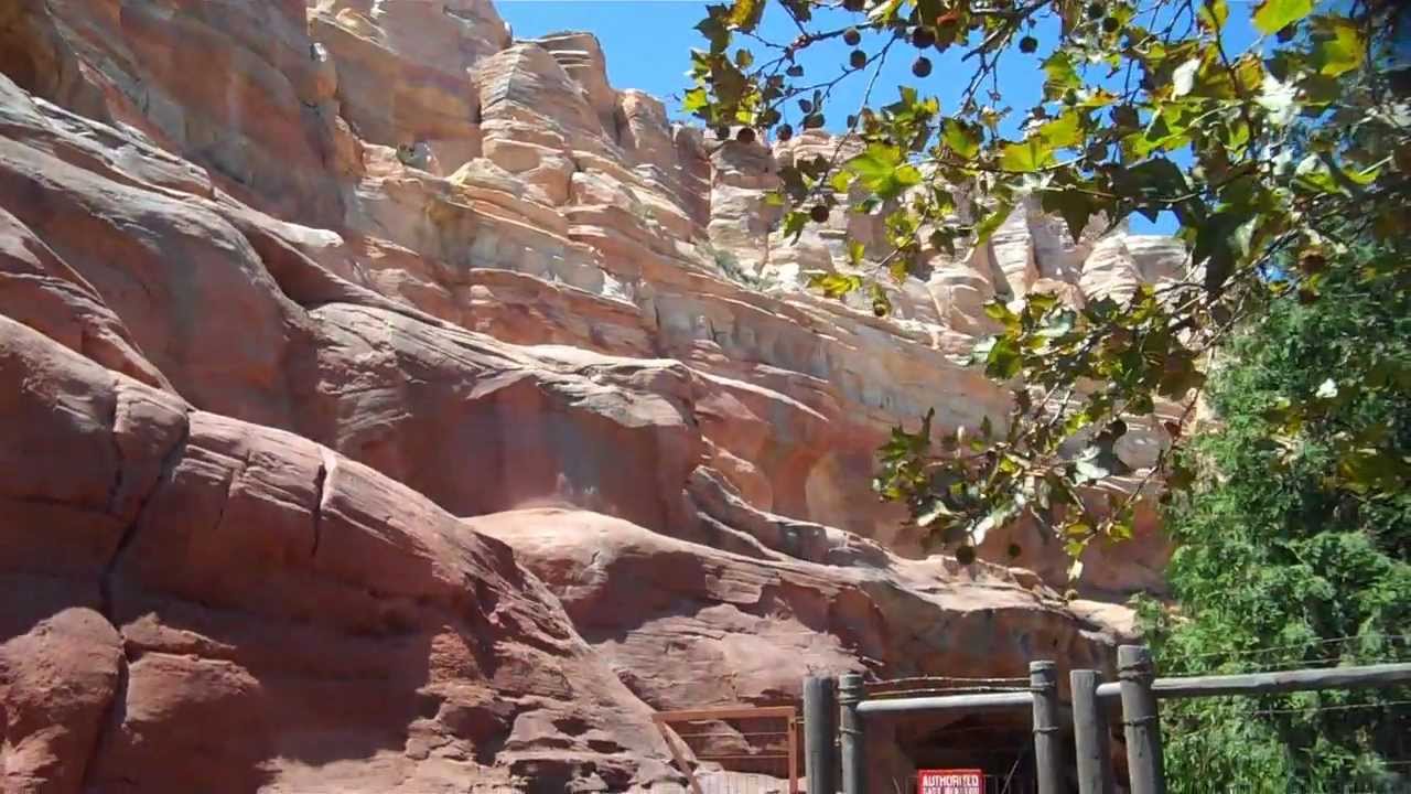 The 623rd Video You've Seen Of Radiator Springs Racers 06/30/2012 with Kinda 101