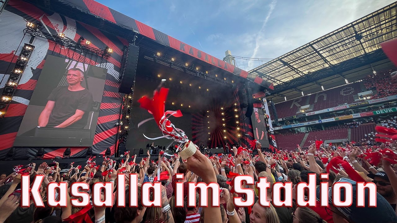 Eindrücke vom Kasalla-Konzert im Stadion (Rheinergiestadion vor 41'000 Menschen) 17.6.2022