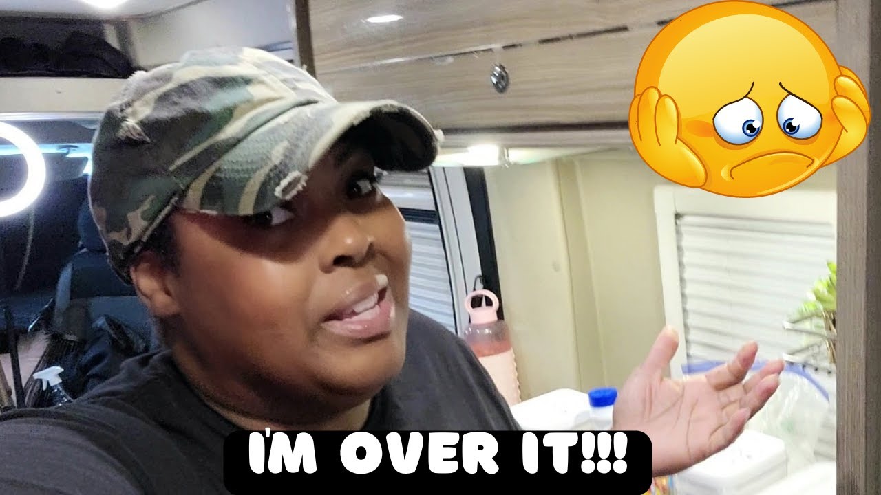 Moving Everything Out the Van - Part 1| Modifications/Failed DIY 😭💔| Morus Zero