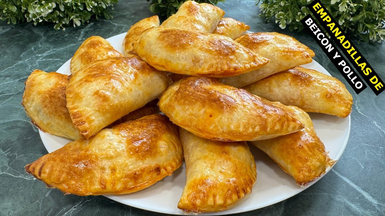 Empanadillas de Beicon y Pollo al HORNO 😍 / Receta Muy Fácil 😃