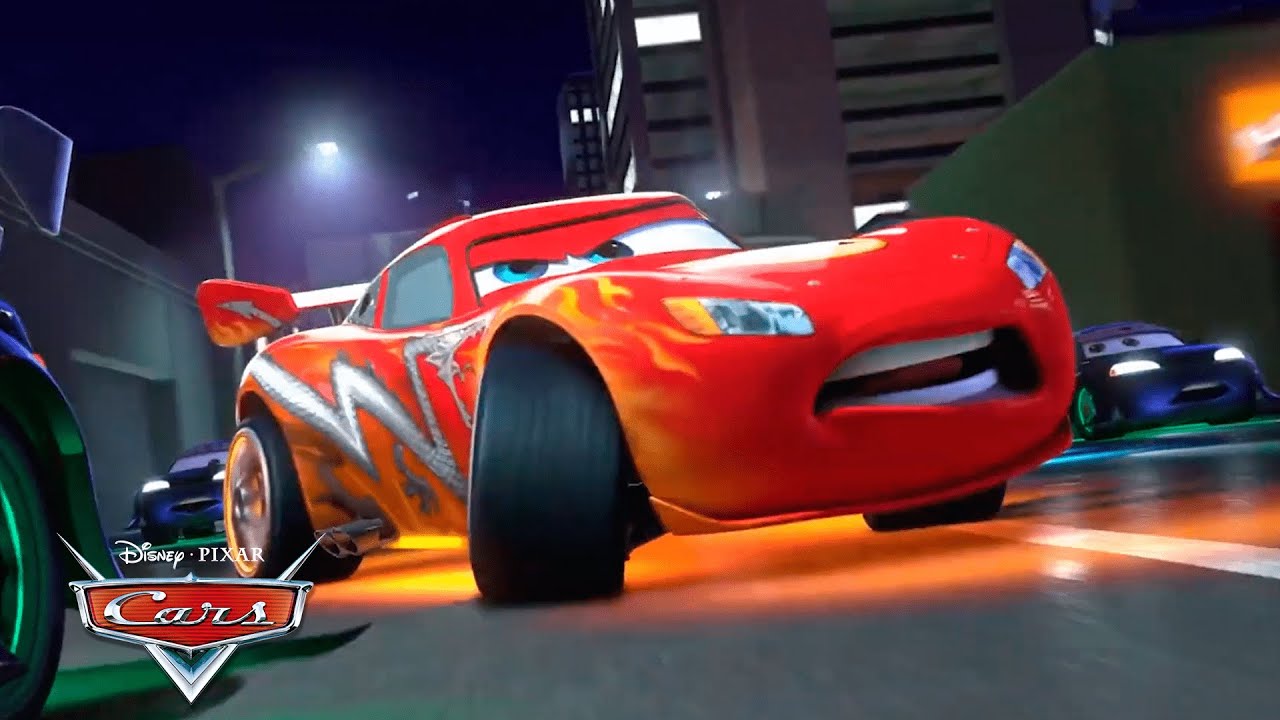 Carrera del Rayo Drag&oacute;n McQueen en Tokio | Pixar Cars