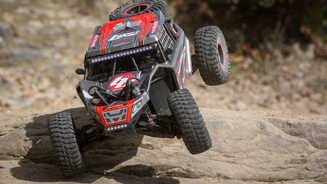 THE SUPER ROCK REY TAKES OVER ATTICA MOTORSPORTS - LOSI