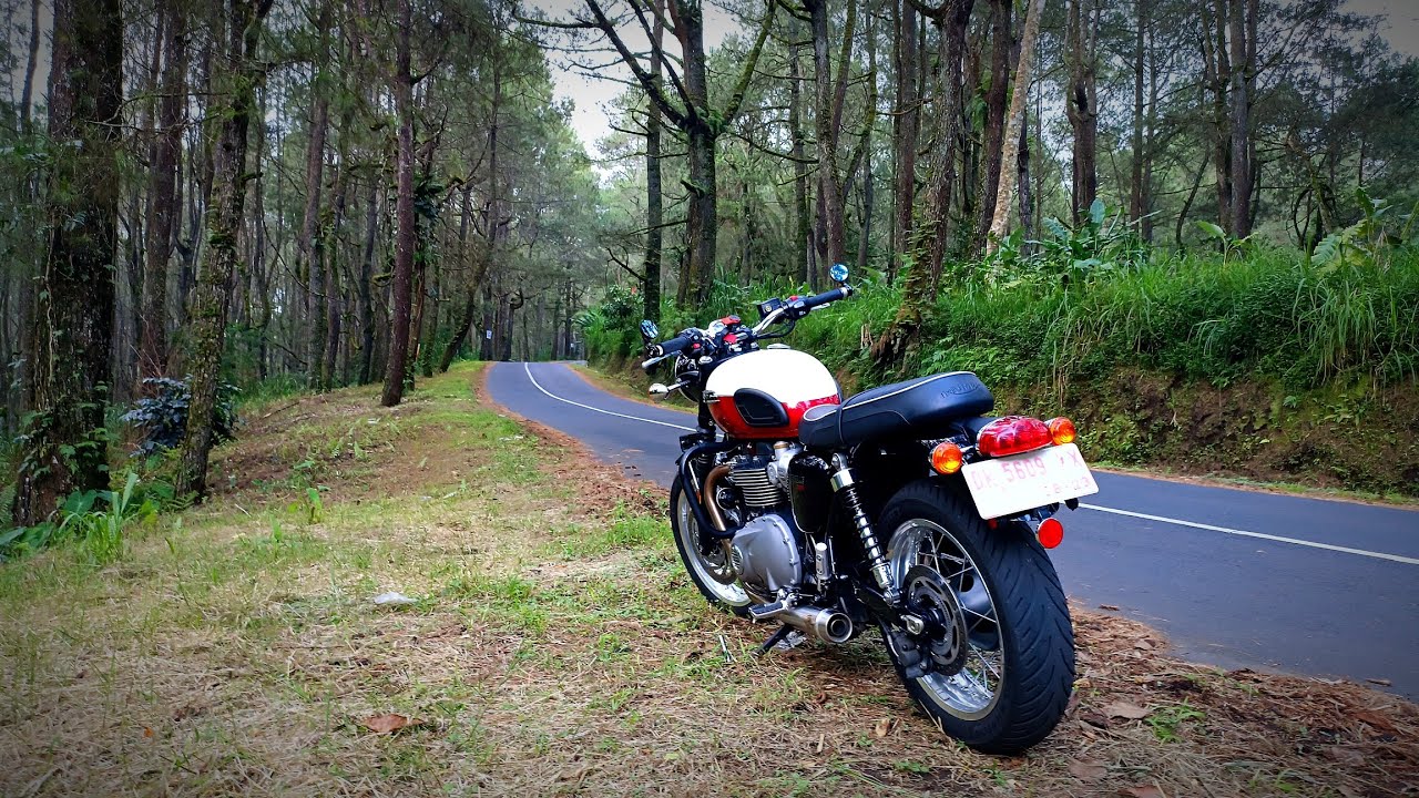 Triumph t120 zard exhaust #zard #triumph #t120 #bonneville #motovlog