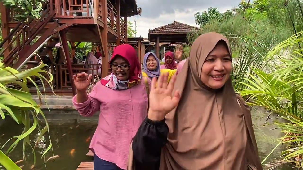 KELOMPOK WANITA DESA (KWD MELATI) DESA PLOSOKEREP GOES TO KLATEN