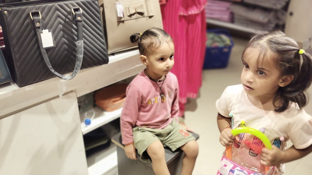 Mammy gai mall papa ne liy mere liy capde